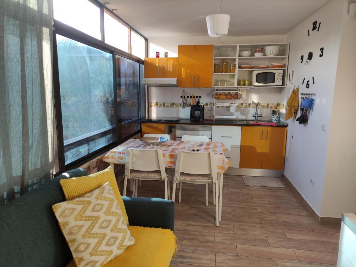 Montana Amarilla Apartment Las Galletas Bagian luar foto